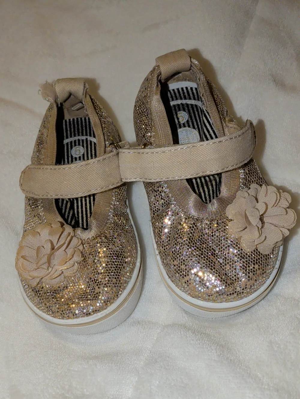 wonder nation Sparkly Gold Mary Jane Sneakers with Flower